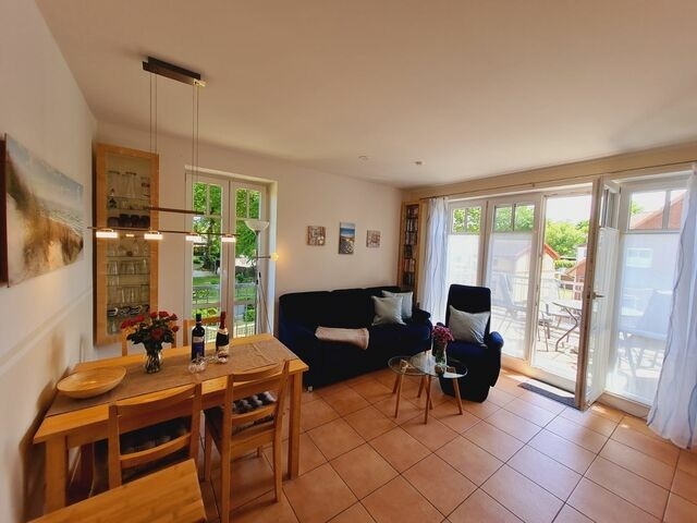 Ferienwohnung in Rerik - Strandl&auml;ufer in der Villa Rosita - Bild 3