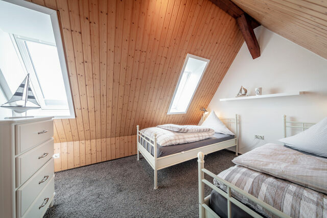 Ferienwohnung in Fehmarn OT Burg - "Villa Anker" Dachgeschoss - links - Bild 4