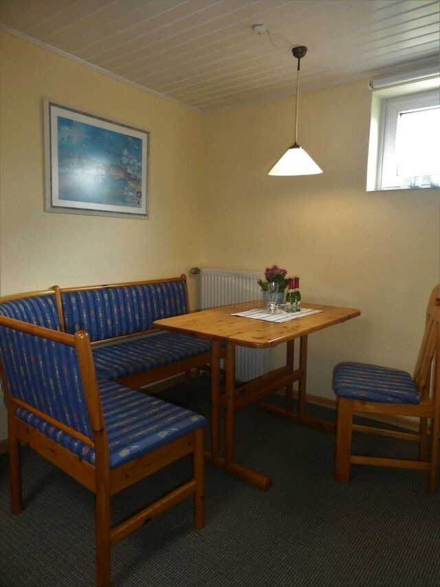 Ferienwohnung in Gr&ouml;mitz - "Bungalow Schlippes" - gem&uuml;tliches Feriennest mit Terrasse f&uuml;r Zwei - Bild 11