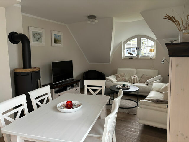 Ferienwohnung in Ostseeheilbad Zingst - G&auml;nsebl&uuml;mchen, FW 3 - Bild 4