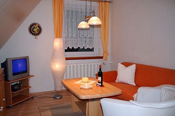 Ferienwohnung in Ostseeheilbad Zingst - Vo&szlig;, FW - Bild 2
