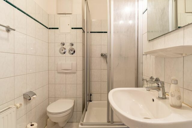 Ferienwohnung in Binz - Fewo 19 Residenz D&uuml;nenstra&szlig;e in Binz, Balkon, Strandnah, mit TG Stellplatz, 1-Raum Apartment - Bild 8