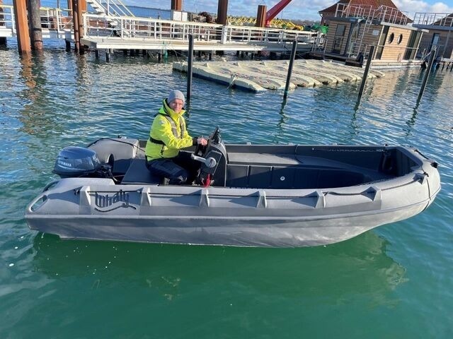 Ferienwohnung in Heiligenhafen - Traum-Hausboot "Souly" mit f&uuml;hrerscheinfreiem Motorboot - Bild 6