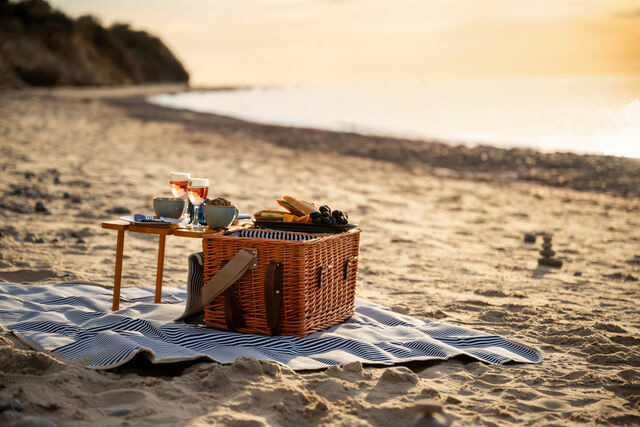 Ferienhaus in Dranske - Rügenzauber Reetdachhaus mit Sauna u. Kamin | Strandnähe | Garten - Bild 13