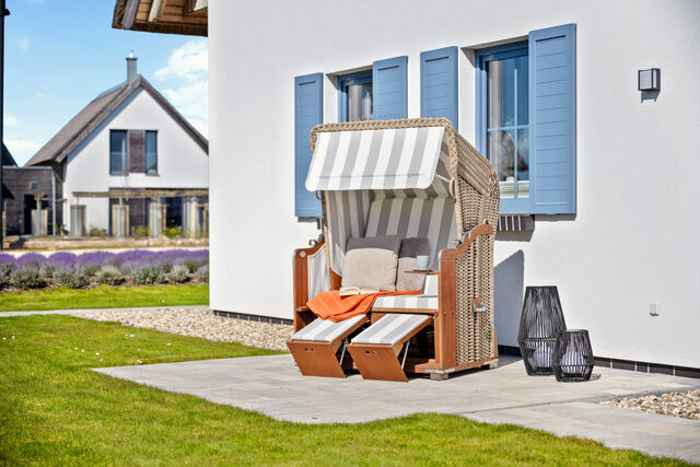 Ferienhaus in Dranske - Rügenzauber Reetdachhaus mit Sauna u. Kamin | Strandnähe | Garten - Bild 22