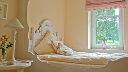 Gut Büchenau - Ferienwohnung Romantika