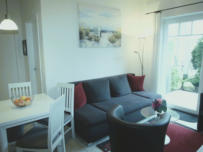 Ferienwohnung in K&uuml;hlungsborn - Strandstra&szlig;e 32 - Wohnzimmer