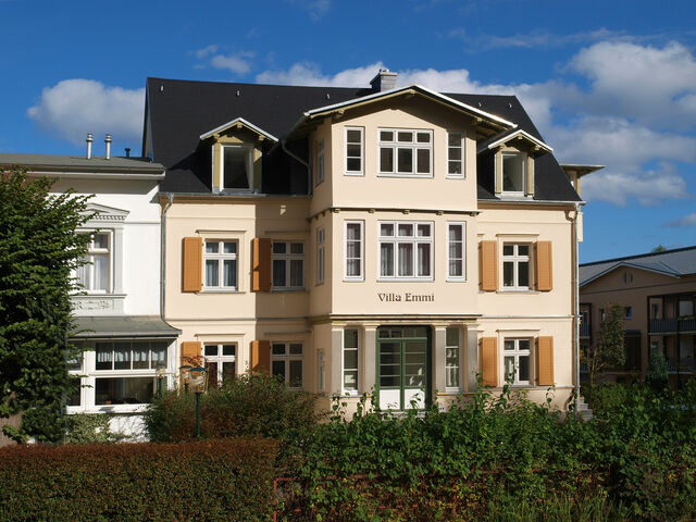 Ferienwohnung in Seebad Heringsdorf - (Brise) Villa Emmi App. 01 - Bild 2