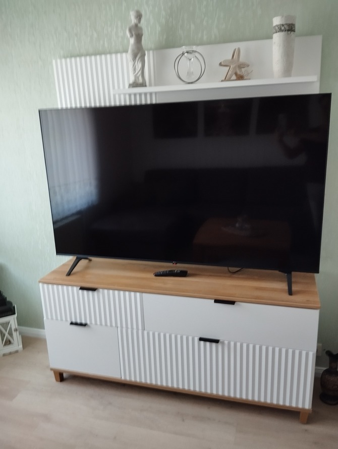 Ferienwohnung in Koserow - Ferienwohnung "STELLA" - Fernseher 65 Zoll