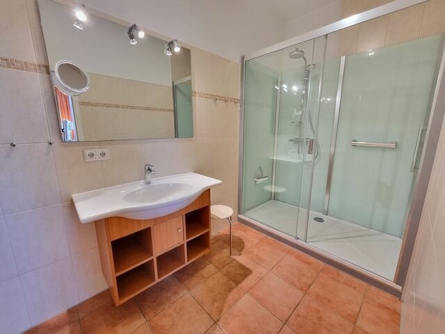 Ferienwohnung in K&uuml;hlungsborn - D&uuml;nenschloss - 02-36 - Bild 7