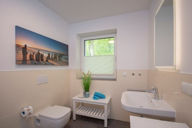 Ferienwohnung in Sellin - Haus Waldidyll, K&uuml;stenflair - Bild 7